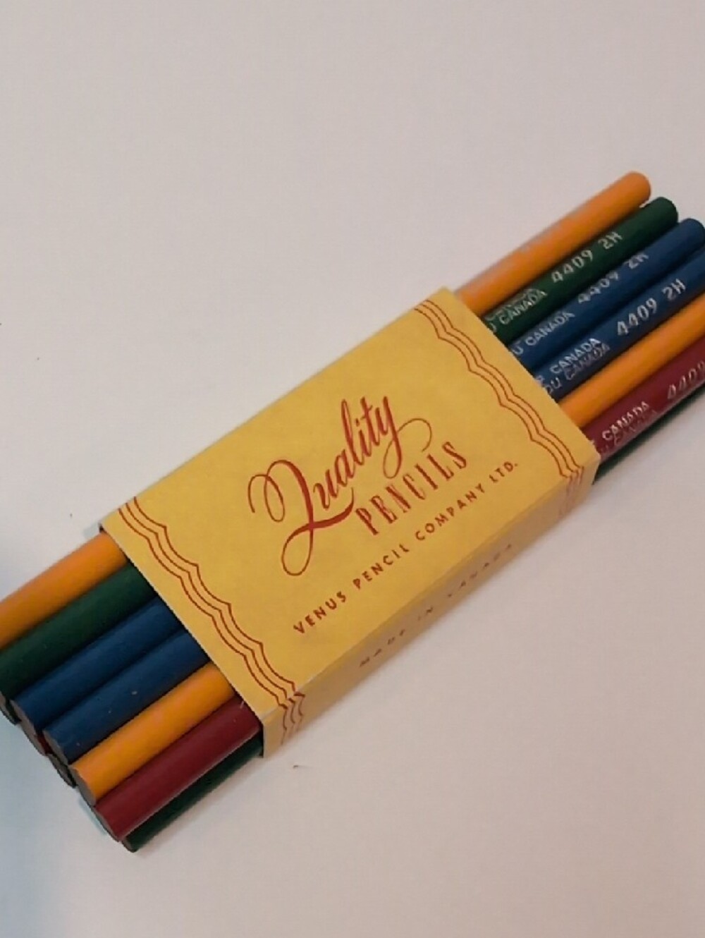 Vintage Venus Government Of Canada Pencils 4409 Unused New Set Of 12